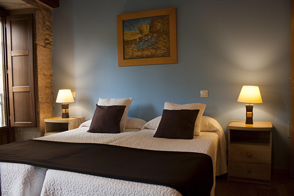 Pr Badalada Hotel Сантяго де Компостела Екстериор снимка