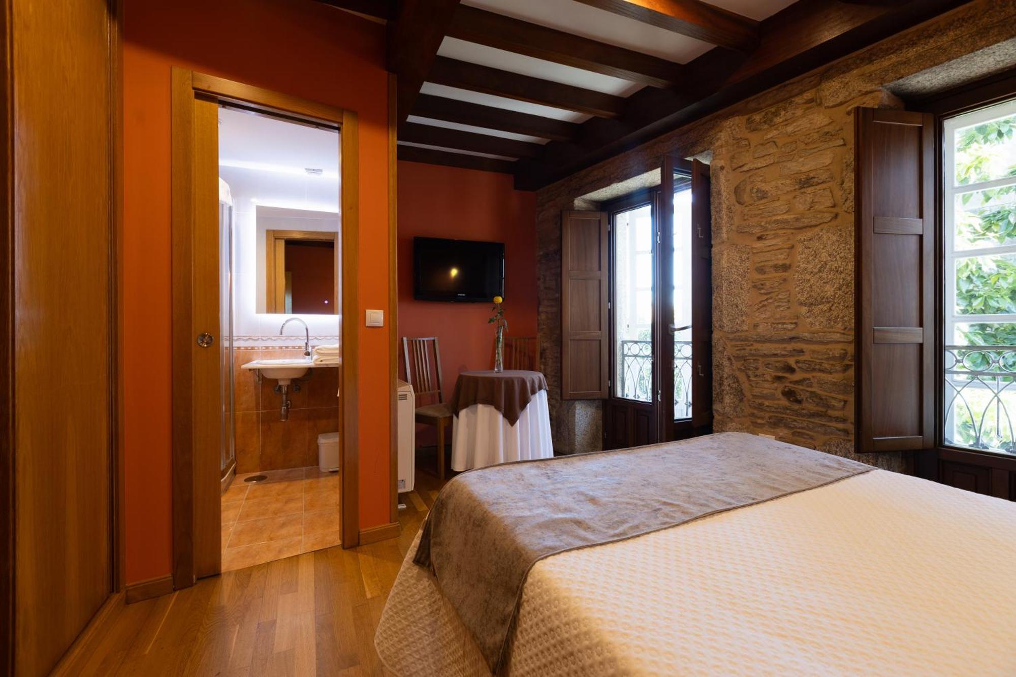 Pr Badalada Hotel Сантяго де Компостела Екстериор снимка